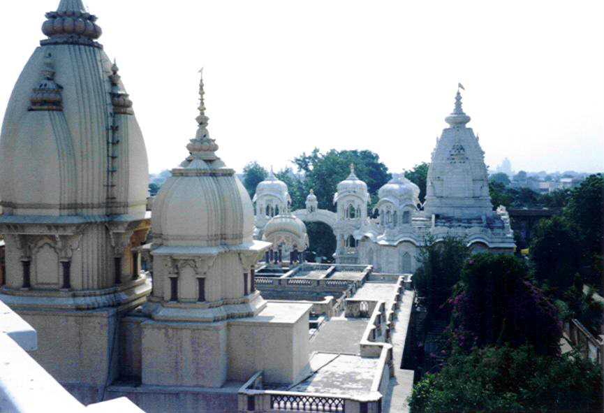 gal/Vrindavan_Dhama/ISKCON Temple.jpg
